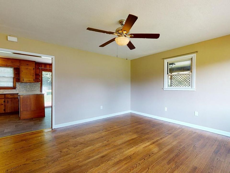 85 Nadine Ave Greeneville, TN Zillow Apartments for Rent in Greeneville