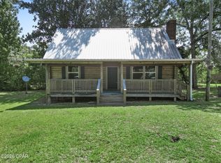 20473 NW Walnut Ave, Blountstown, FL 32424