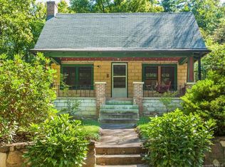 125 Naples Rd, Asheville, NC 28804