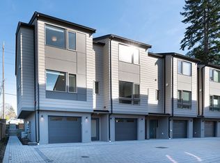 18016 7th Ave NE #D, Seattle, WA 98155