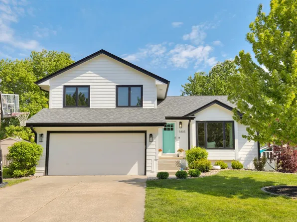 5805 Pleasant St, West Des Moines, IA 50266