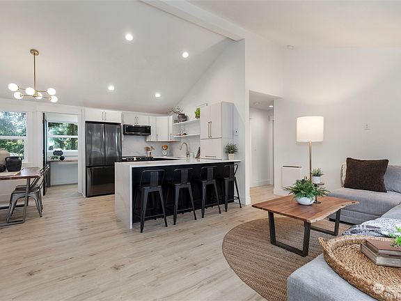 5th image of 14551 Ashworth Avenue N