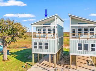 442 Private Rd, Matagorda, TX 77457