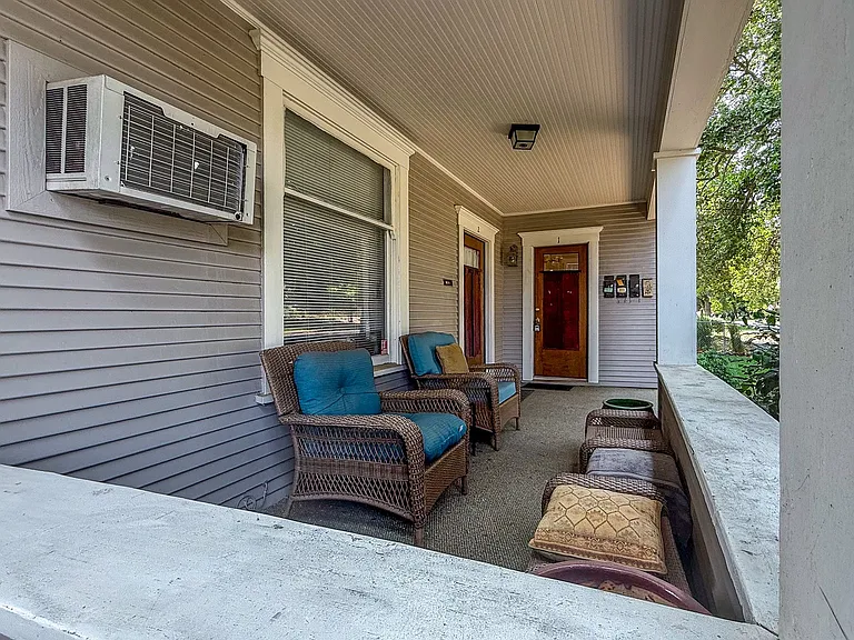 Sumach Street Five-Plex — Photo 1