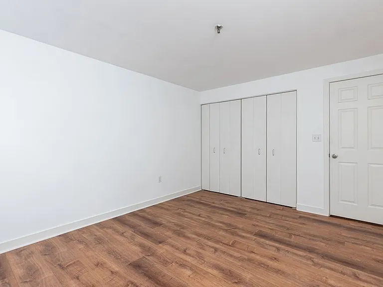 126 Tudor St #F — Photo 7