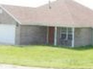 932 Fieldstone Ct, Centerton, AR 72719