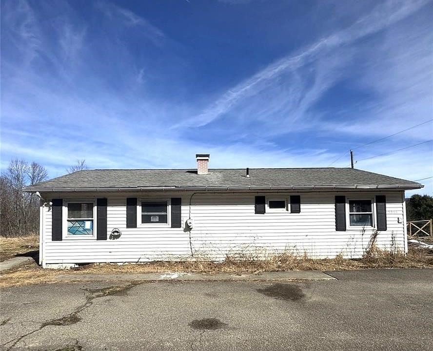2nd image of 5905 Morton Hill Rd