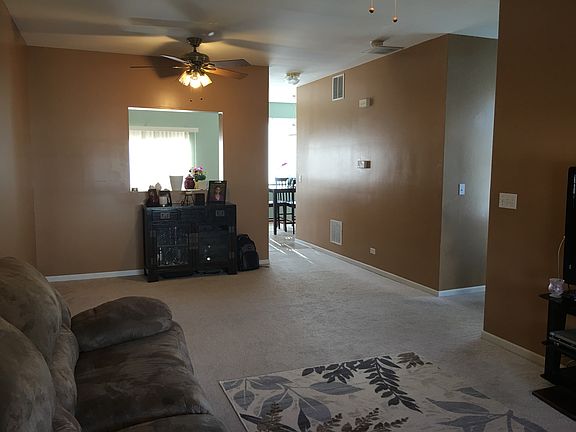 2nd image of 812 Cherry Creek Dr