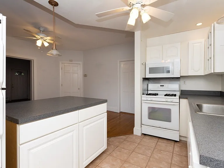 128 Ashmont St #1 — Photo 14