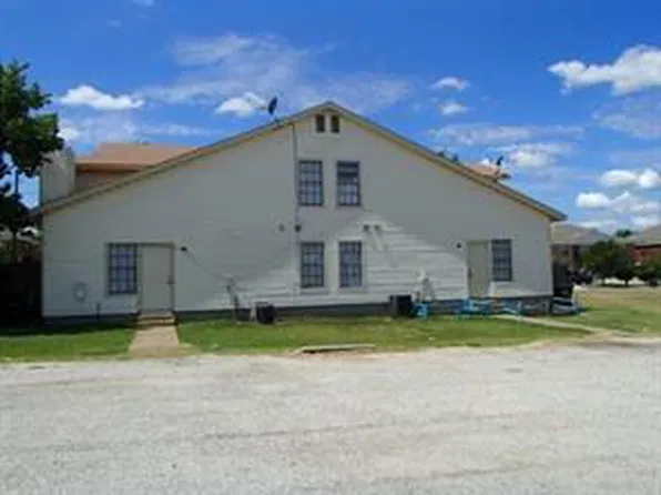 2205 Katy Ln APT C, Georgetown, TX 78626