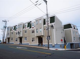 117 Queens Rd #22, St. John's, NL A1C2B2