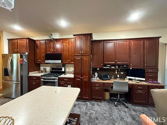4th image of 4755 E Donington Dr