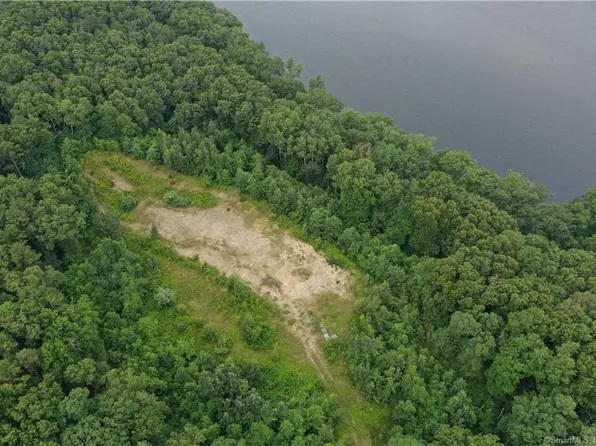 341 Green Hollow Road, Killingly, CT 06239