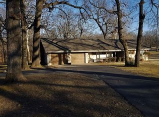 2820 Edgewood Ave, Baxter Springs, KS 66713