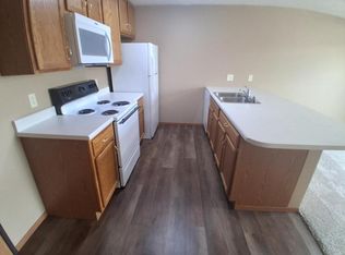 907 S Newcomb Ave #205, Sioux Falls, SD 57106