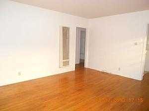 2nd image of 1250 E 1st St APT 3