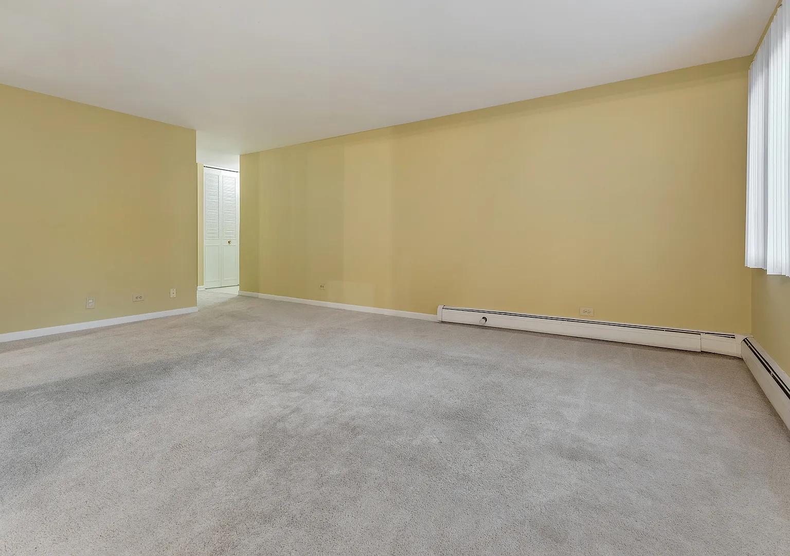 2 bed, 1132 sqft, $1,950 — Photo 4
