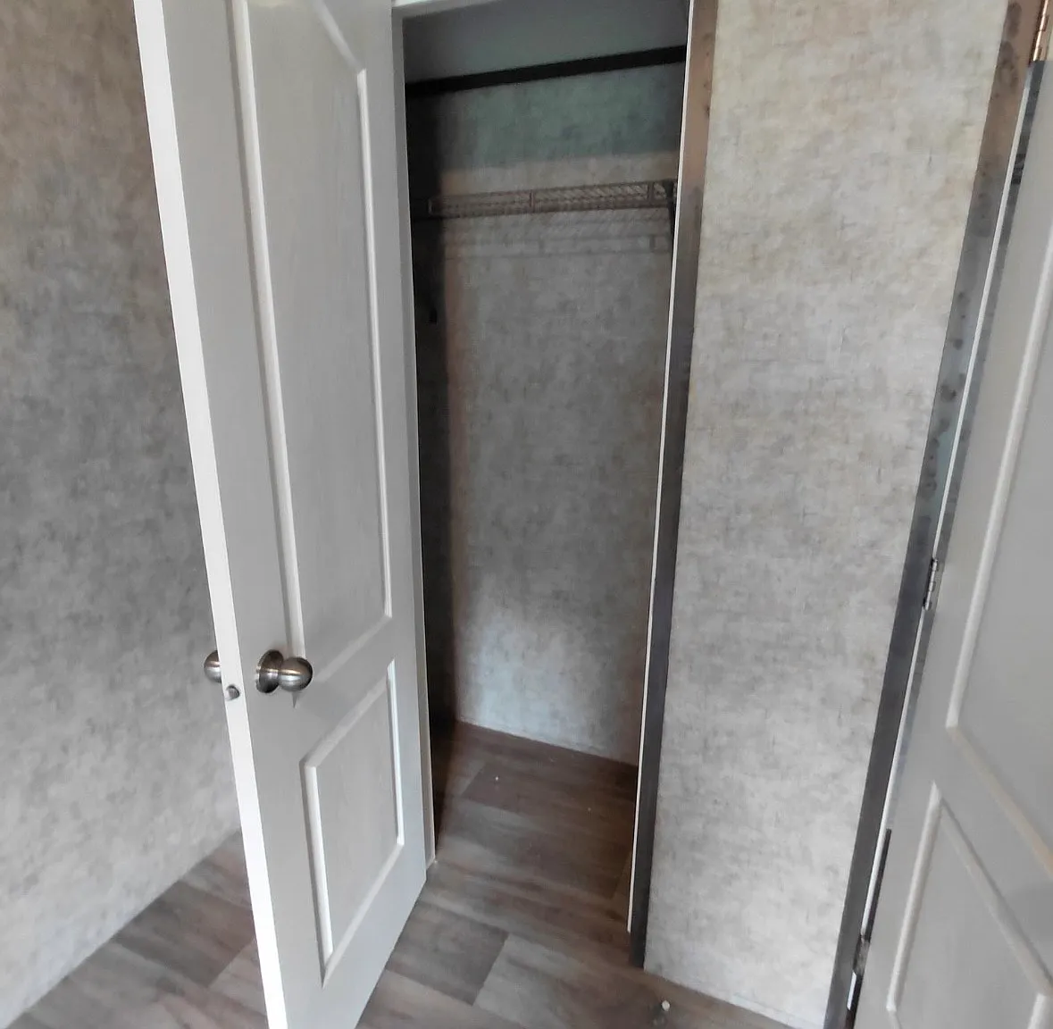 3 bed, $1,275 — Photo 4
