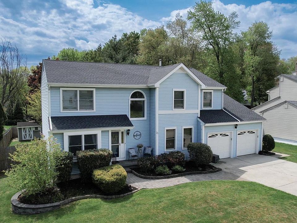 1st image of 21 Fountain Ct