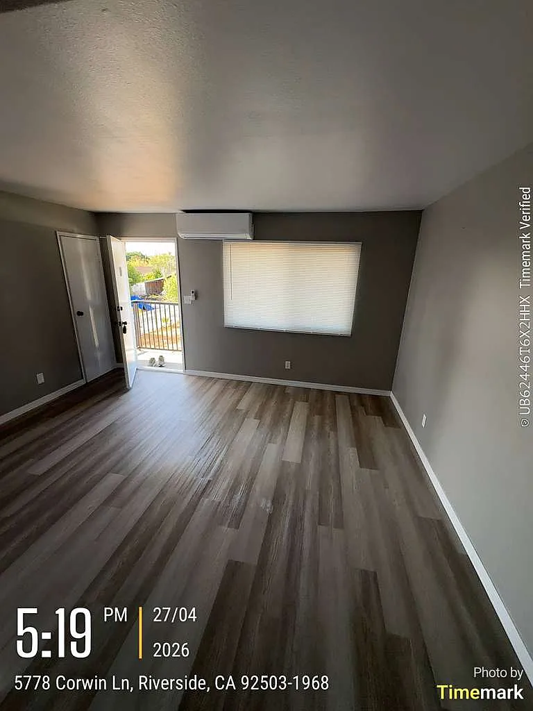 Building Photo - 5780 Corwin Ln #D