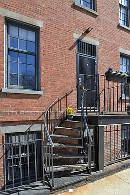 Sold by Urban Luxe | media 2