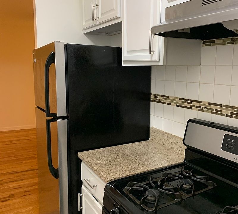 1st image of 2419 7th Ave APT 5A