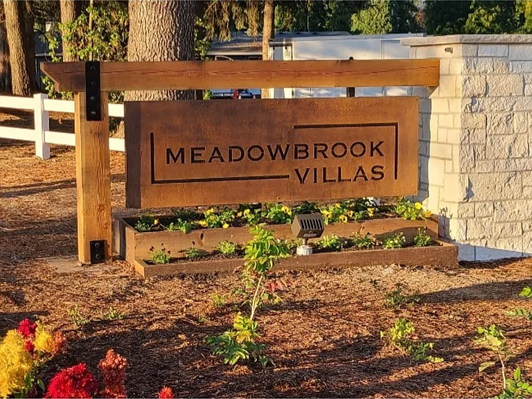Meadow Brook Villas — Photo 74
