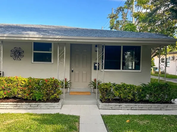 800 Moffett St #4, Hallandale, FL 33009