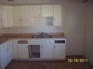 812 Julian Dr, West Sacramento, CA 95605