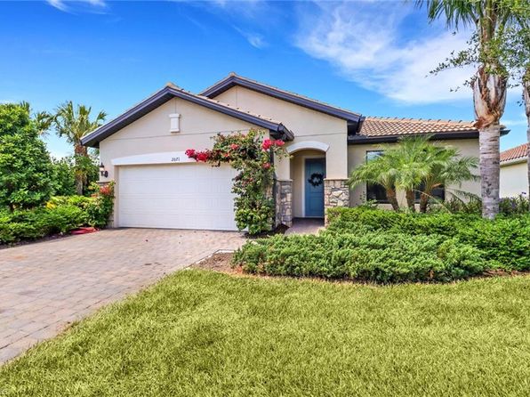 2071 Parson St, Naples, FL 34120