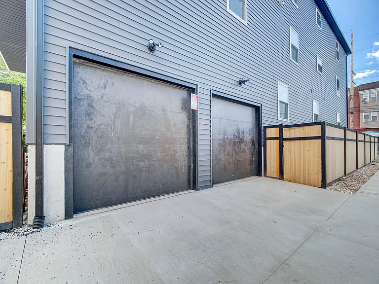 79 9th Ave #3 — Photo 17