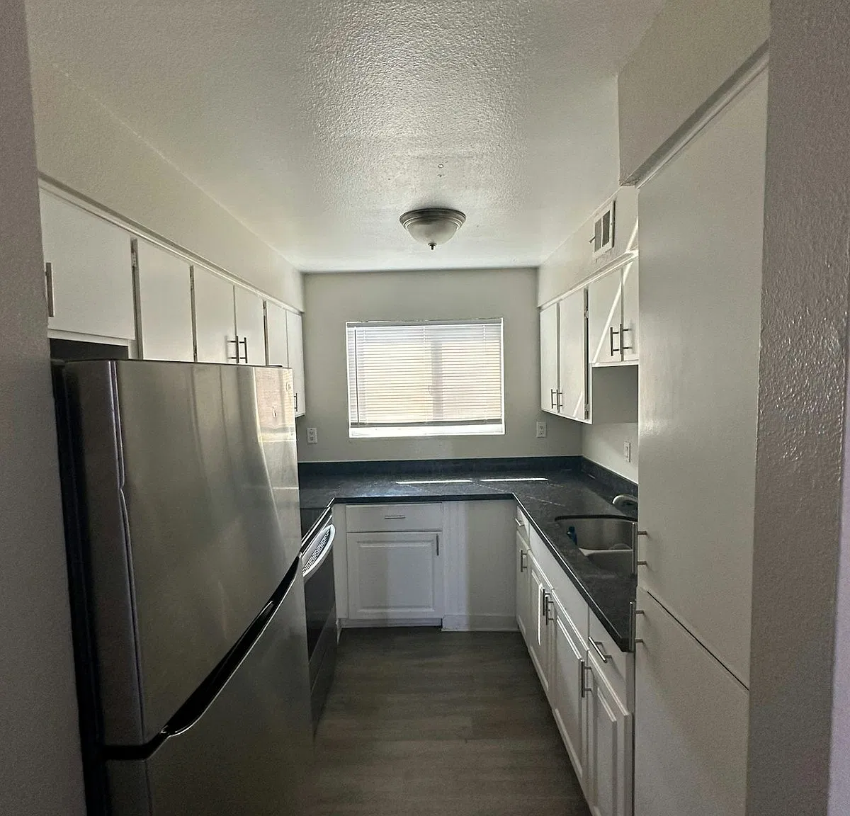 7156 North 66th Drive, Unit 102 — Photo 3