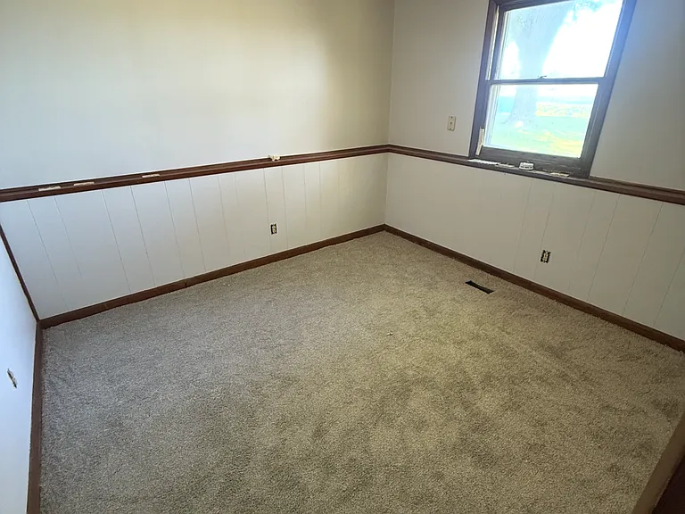 400 E 2nd St #3 — Photo 6