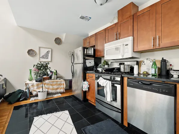 42-19 214th Place image 23 of 44