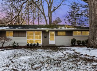 1301 Red Oak Rd, Ann Arbor, MI 48103