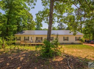 196 Kings Ridge Dr, Athens, GA 30607