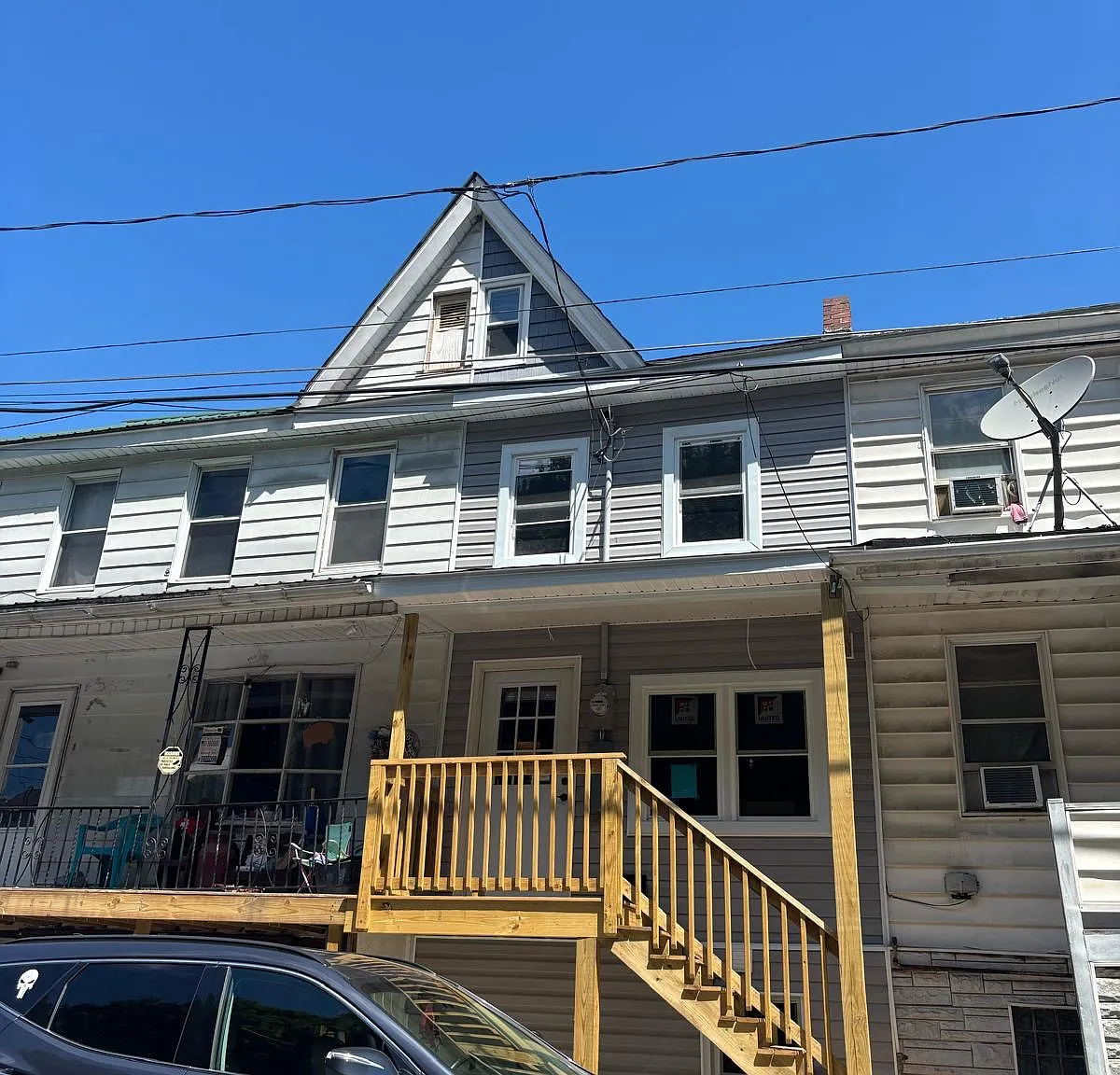 4 bed, 648 sqft, $1,500 — Photo 2