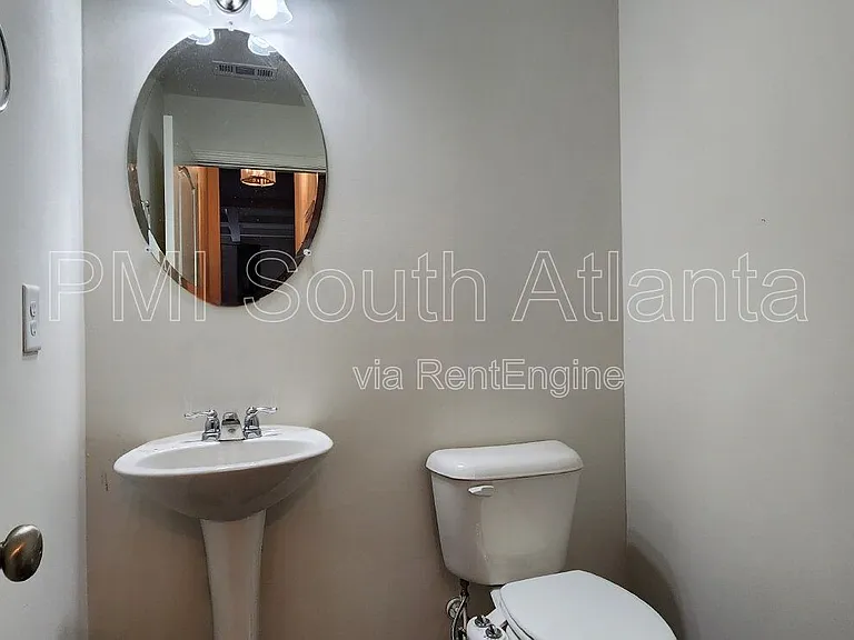 7744 Rutgers Cir — Photo 12