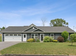 37 Homewood Blvd, Old Orchard Beach, ME 04064