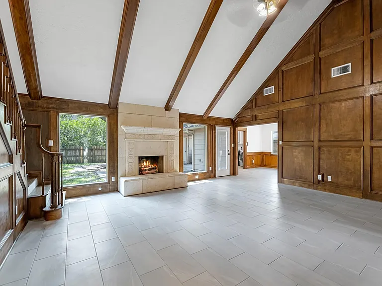 8011 Liberty Elm Ct — Photo 8