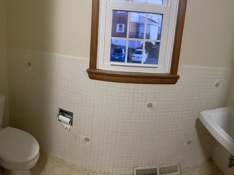 984 Stony Bridge Dr — Photo 8