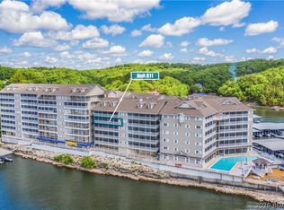 68 Lighthouse Rd UNIT 811, Lake Ozark, MO 65049