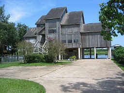 4th image of 5015 Bayou Bend Dr