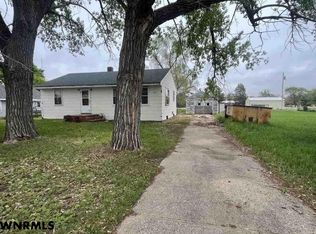 720 N Hall St, Valentine, NE 69201