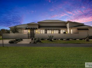 102 Orchard Rd, Rancho Viejo, TX 78575