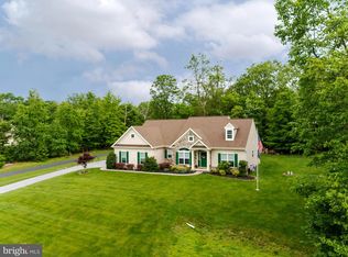 141 Overlook Rd, Morgantown, PA 19543