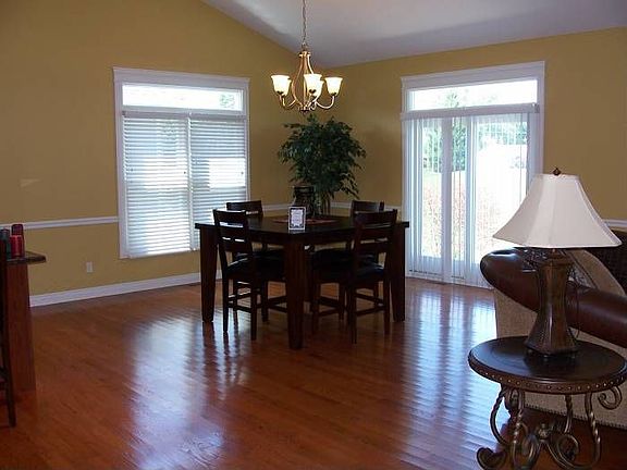 Gracious Dining Area