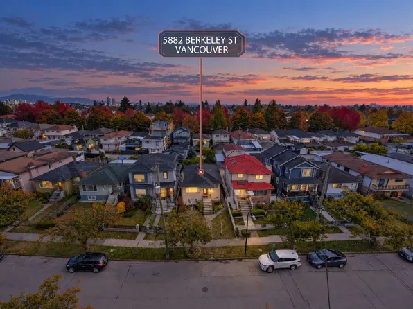 5882 Berkeley St, Vancouver, BC V5R 3H2