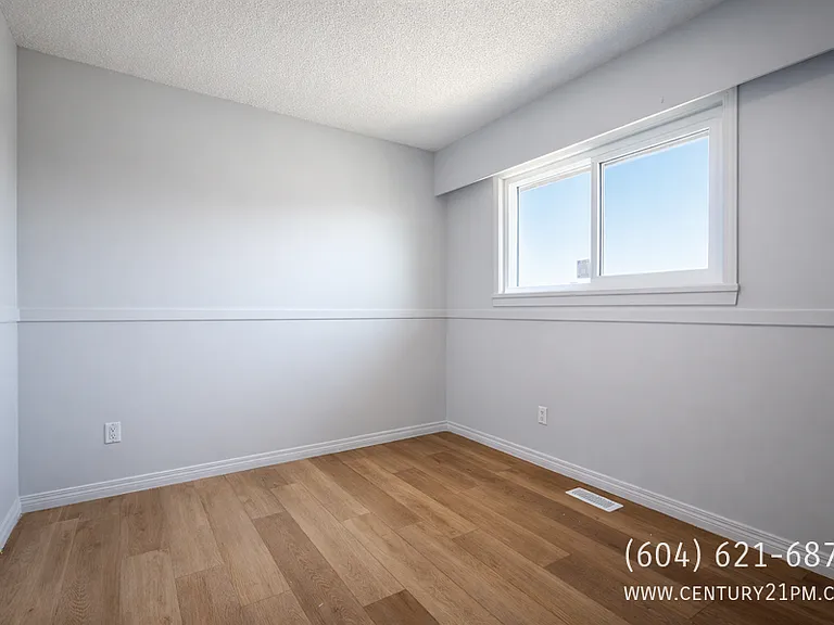 33123 6th Ave #UPPER — Photo 11