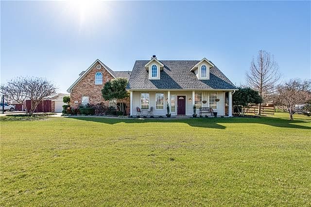 1st image of 1917 Thornberry Dr